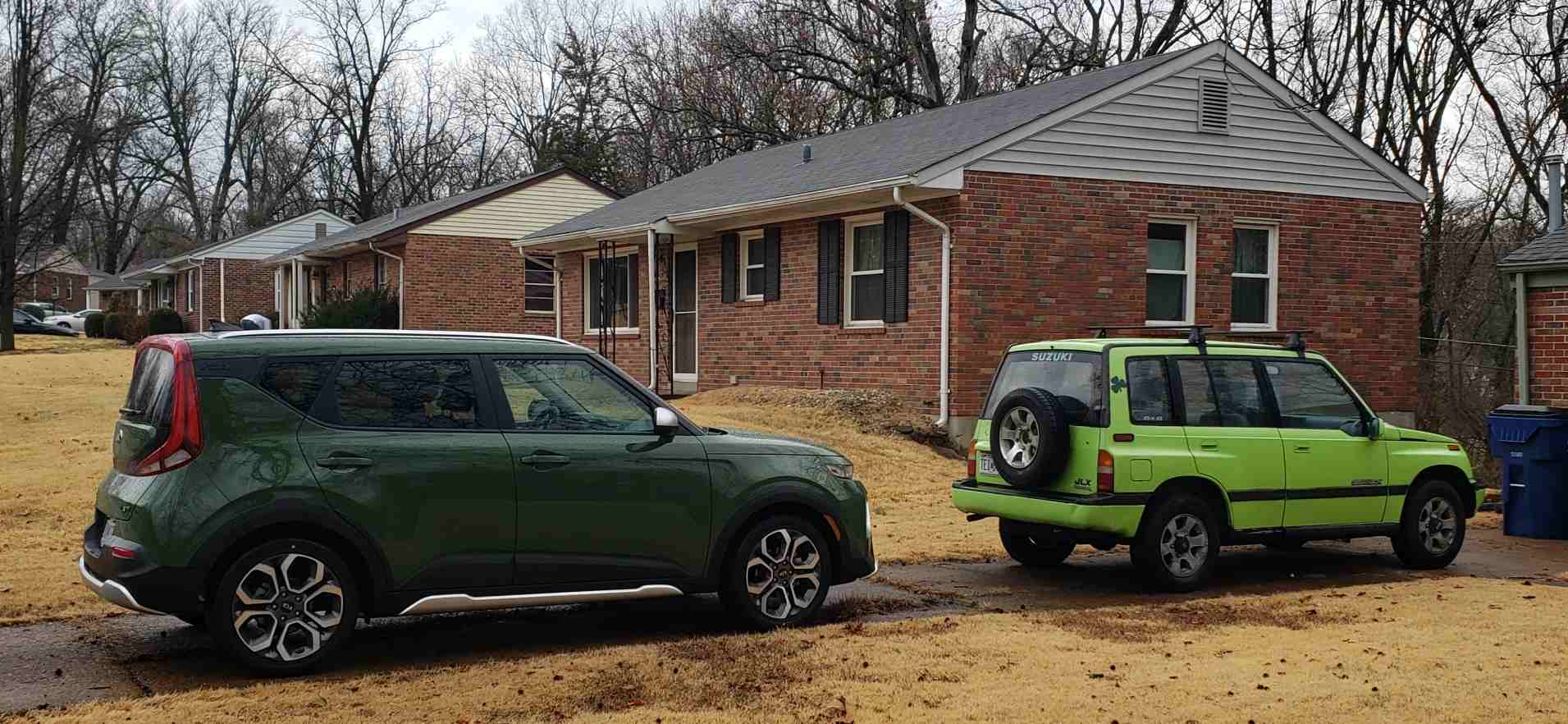 2021-02-28 Kia Soul meets Suzuki Sidekick.jpg
